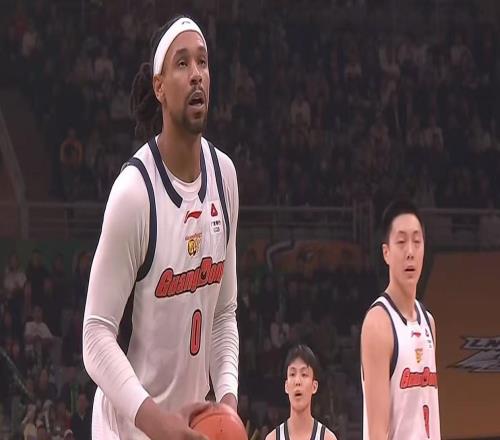 換帥的前奏廣東“七冠教頭”霸氣放話，朱芳雨施壓杜鋒！