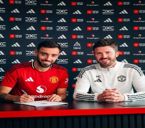 曼聯恐虧8500萬欲再留B費1年,助新帥過渡!世界杯前雙方將定去留