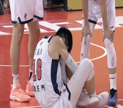 焦泊乔伤情无大碍!还有5好消息传来,让杜锋有了双杀山西的底气