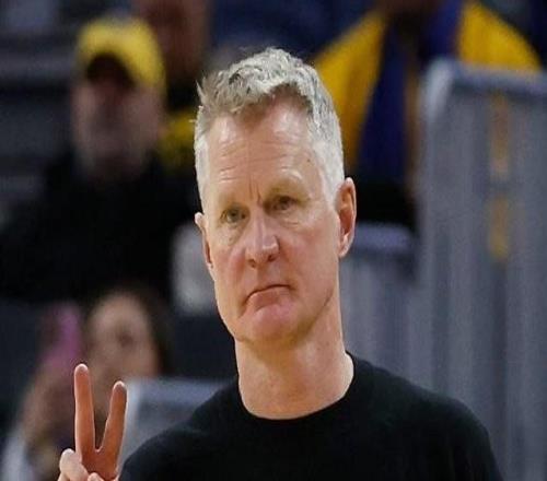 四冠教头将离队记者:这可能是科尔执教勇士的最后一赛季