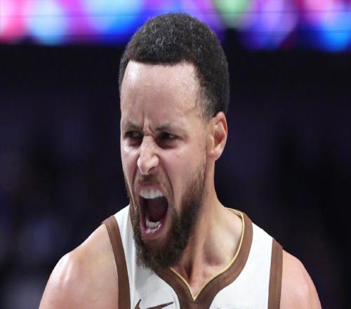 巴特勒受伤后2连败!5投全中后因伤退赛,4分6犯规,库里太难了