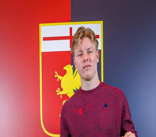 官方:热那亚租借谢菲联20岁中卫塞特斯特伦,包含买断选项