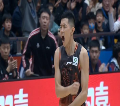 爆冷輸山東!廣廈揪4戰犯,3大國手被打爆,布朗一低迷全隊就拉稀