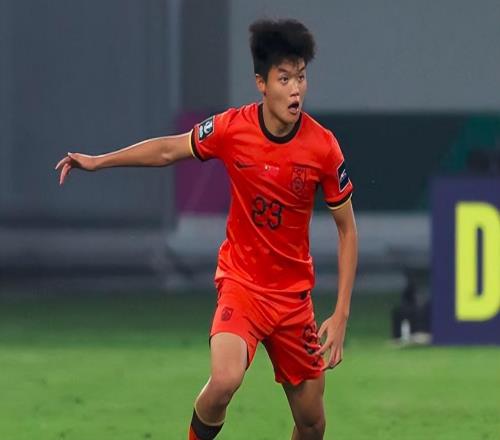 到嘴的鸭子飞了！曝海港遭截胡，中超抢断王或加盟联赛新土豪