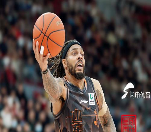 能否迎回歸省體后的開門紅山東高速男籃今晚主場首秀迎戰廣廈