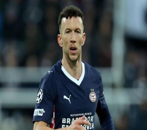 记者:只有埃因霍温欧冠出局国米才有可能签回佩里西奇