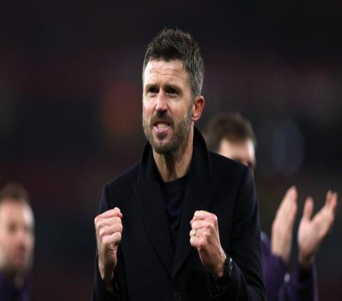 卡里克全勝也不能轉正6成球迷不滿基恩離譜言論，5戰名帥不敗