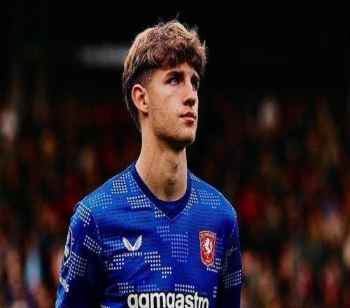 直接家訪，世體：巴薩派人去荷蘭小將奈斯塔德家中勸說其加盟