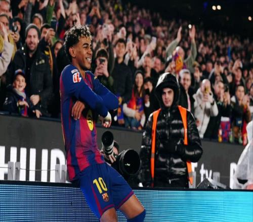 亞馬爾驚艷破門！拉菲尼亞看呆了，巴薩大勝：1項數據傲視5大聯賽