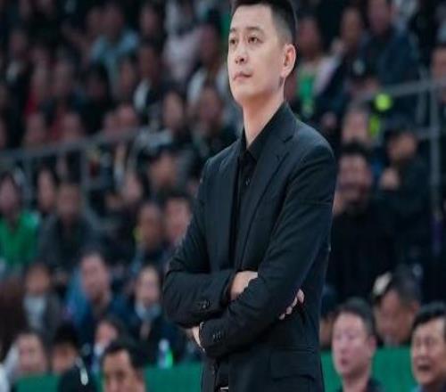 CBA丨楊鳴因身體原因辭職烏戈出任臨時主帥