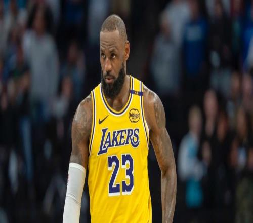 詹姆斯41歲后場均24.2分7.2籃板7助攻！歷史獨一檔！