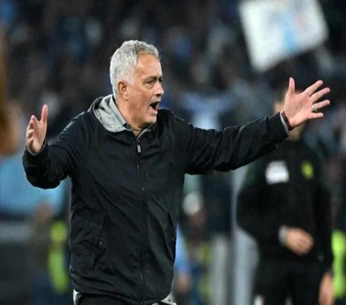 极限逆袭!本菲卡开局4连败却压哨晋级门神绝杀穆帅狂奔庆祝