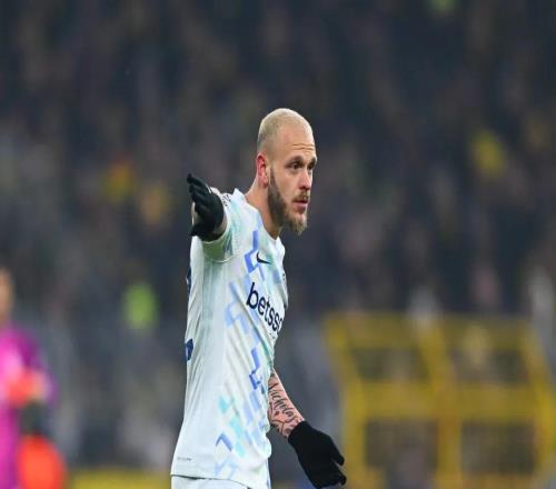 客场2比0多特蒙德,进入欧冠附加赛