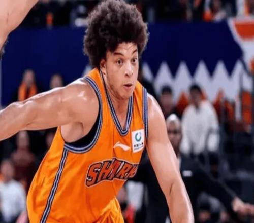 上海胜深圳！三内轰59分，偰李永炜亮眼发挥，张镇麟巩固防守！