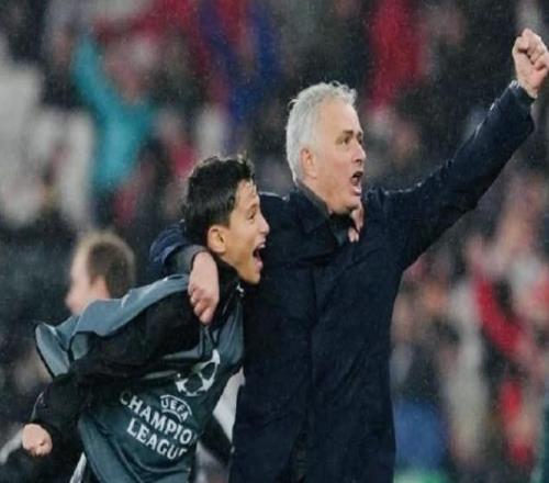 欧冠附加赛对决预测,皇马再碰穆帅几率高,巴黎战弱旅轻松晋级