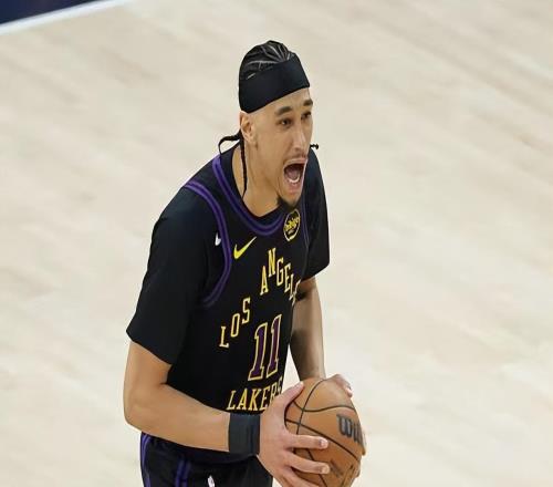 替补中锋场上效果好于先发中锋这是湖人更大危机来临的前兆