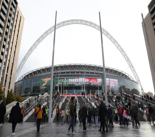 英足总邀众球迷共创新歌唱看台以提升温布利现场氛围_英超直播