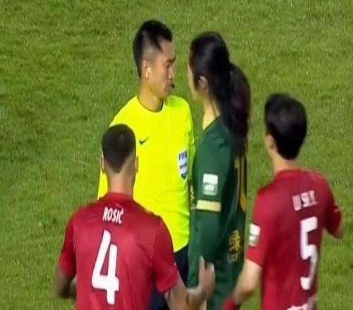 战亚泰质疑裁判染红，李提香：那场赛后浙江与我暂停续约谈判