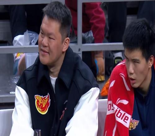 终于来了！广东“双王牌”驰援杜锋，打爆上海队没悬念了