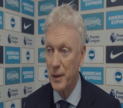 激情庆祝被出示黄牌,莫耶斯:真悲哀,裁判完全没有人情味