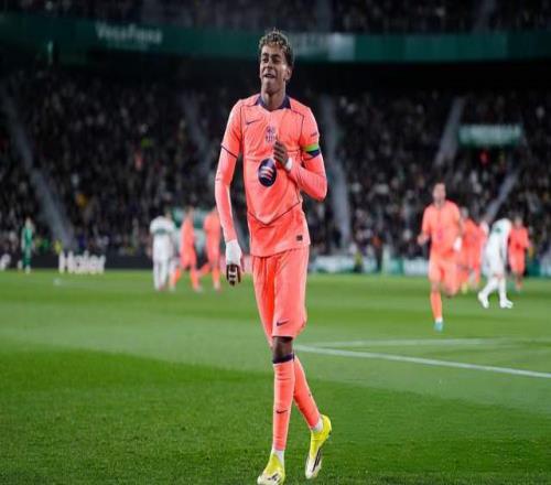 31！2亿天王暴走，亚马尔造2球，巴萨豪取4连胜，领先皇马4分