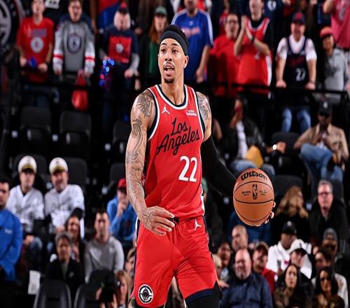 还得继续证明自己！快船侧翼新星面对掘金的表现立刻明显下滑了