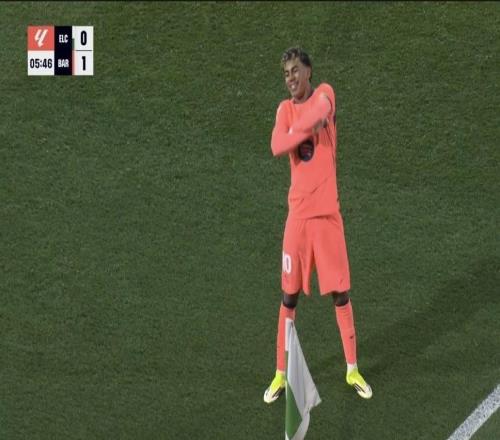 亚马尔本赛季西甲18场打进9球,已追平上赛季个人生涯纪录