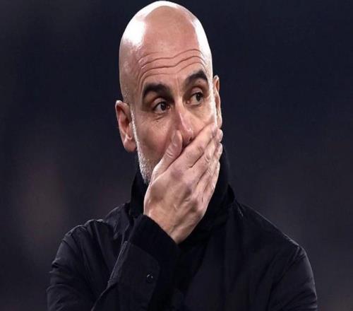 自2007年12月以来，曼城首次连续3场英超下半场0射正