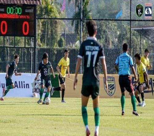 足球报:广州豹还有一内一外在操作,不因竞争对手扣分而欣喜