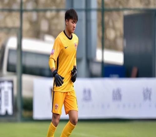 李昊确定离开U23国足后新去处！球迷直言他有情有义，值得期待