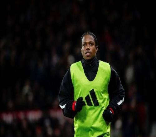 荷媒：马拉西亚本准备去土耳其，登机前被威尔科克斯致电拦下