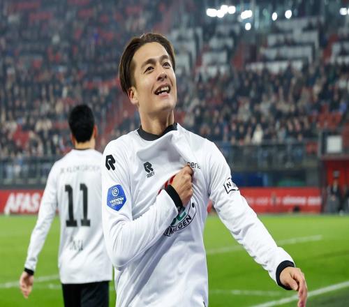 德天空：奈梅亨对佐野航大要价2000万欧，水晶宫在与贾府竞争