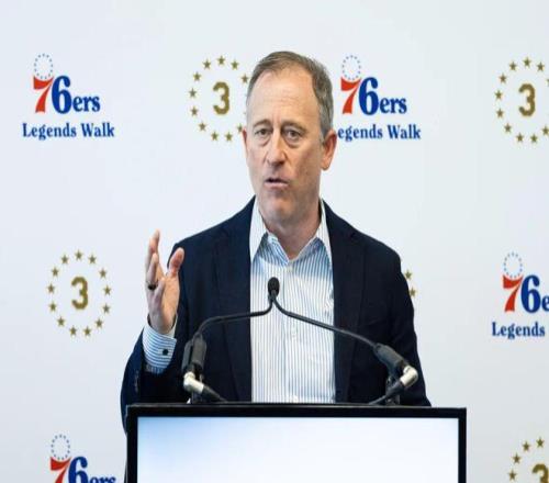  愛潑斯坦的名單里，有體育圈多少事？