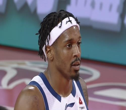 输给了吉林6分！揪出3个“废柴”，坑惨了广厦队