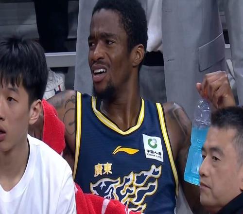 广东8494上海！球员评分：1人满分，3人良好，4人不合格