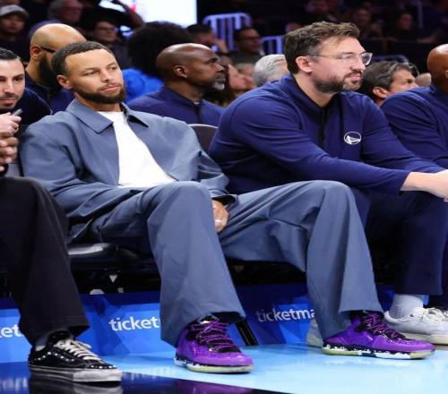 一年怒亏2个亿，库里和安德玛的“孽缘”