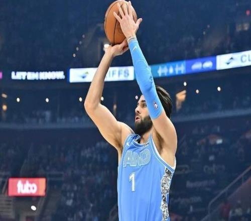 騎士重大利好！莫布利傷缺7場(chǎng)后復(fù)出，首次搭檔哈登劍指6連勝