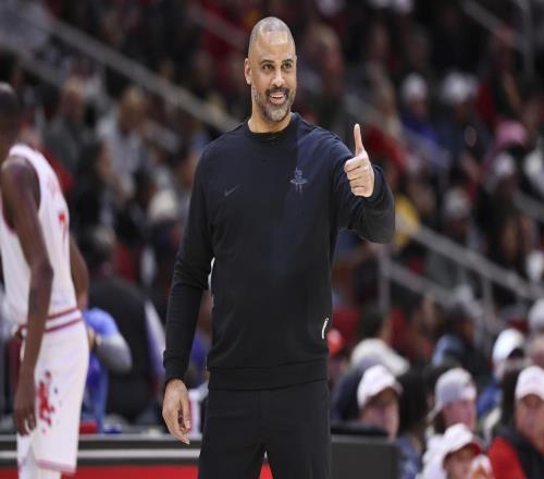 場均2+1+1！火箭第4控衛(wèi)轉(zhuǎn)正生懸念，烏度卡2選1，或改簽自由球員