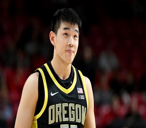 暗示將離隊林葳接受采訪袒露心聲他已成男籃下一代后衛(wèi)領袖