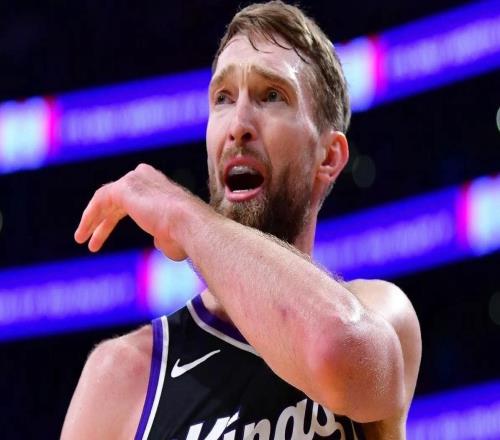 扎堆了！僅一夜，NBA三大球星賽季報(bào)銷(xiāo)！