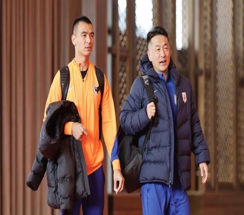 大反转山东鲁能必走之人仍在队中,传闻一度被于根伟带到津门虎