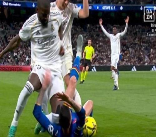 皇馬主場爆冷輸球，呂迪格暴力動作未被罰下引發(fā)爭議