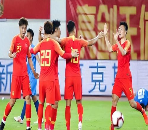 上港本土鋒線提前完成陣容瘦身，五大射手已官宣離隊(duì)，引發(fā)熱議