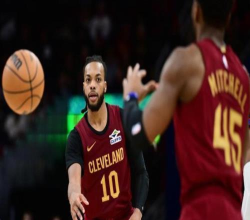 首秀，僅獲12分，他是打開快船死局的鑰匙嗎