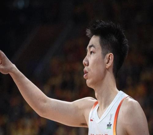 丁彥雨航，多么“奇葩”的國產(chǎn)球員