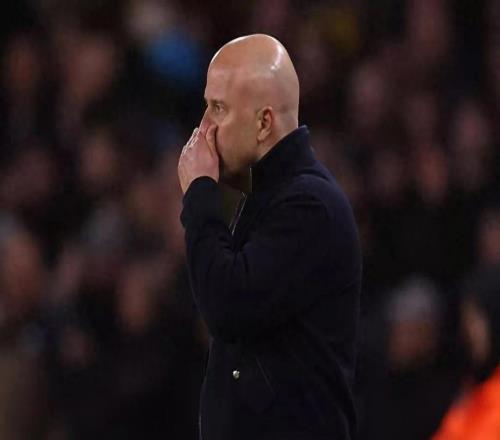 隨著利物浦爆大冷門12,埃弗頓20,利茲聯(lián)01,英超最新積分榜出爐