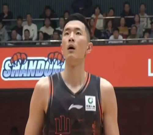 山東男籃神秘強(qiáng)援空降！保密封神+驚喜壓哨，全力沖刺廣州補(bǔ)賽！