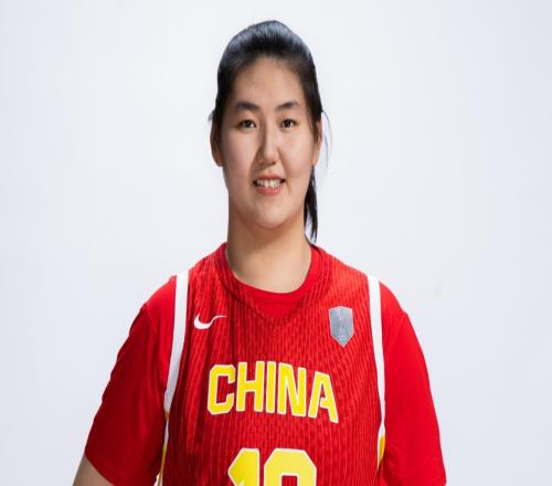 女版姚明暫離國(guó)家隊(duì)，短期棄用非浪費(fèi)天賦，長(zhǎng)期打磨方出頂級(jí)內(nèi)線