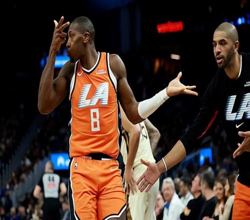 打出了準三雙數(shù)據(jù)，快船后場大閘的進攻才能正在不斷被激發(fā)出來