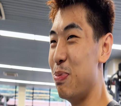 崔永熙親承恢復(fù)到百分百，兩天高強(qiáng)度對抗渾身痛，對訓(xùn)練狀態(tài)滿意